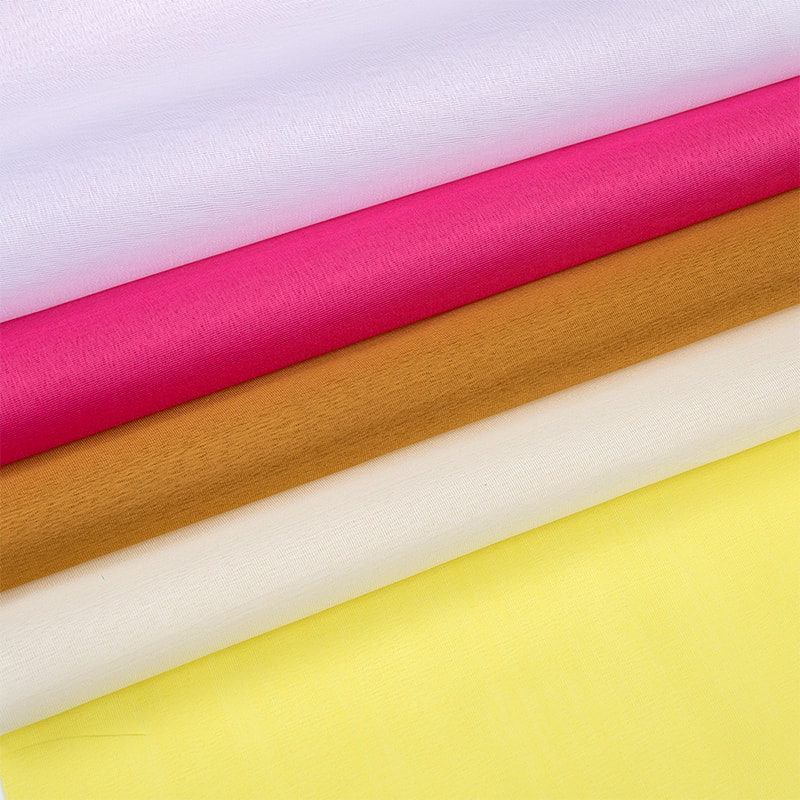 TMIE-08-5-1 115CM Genişlik hafif 65GSM Özelleştirilmiş Renk ve 100'den fazla renk Boyalı Astar Polyester Poplin Kumaş